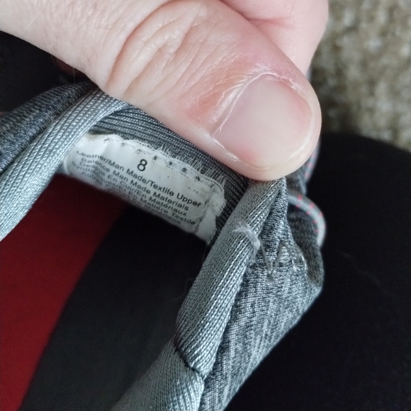 Skechers - Picture 6 of 6